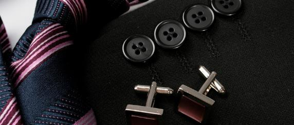 企業如何樹立良好的形象？西服定制必不可少！